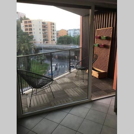 Le Gallienice Au Coeur De La Ville Εξωτερικό φωτογραφία